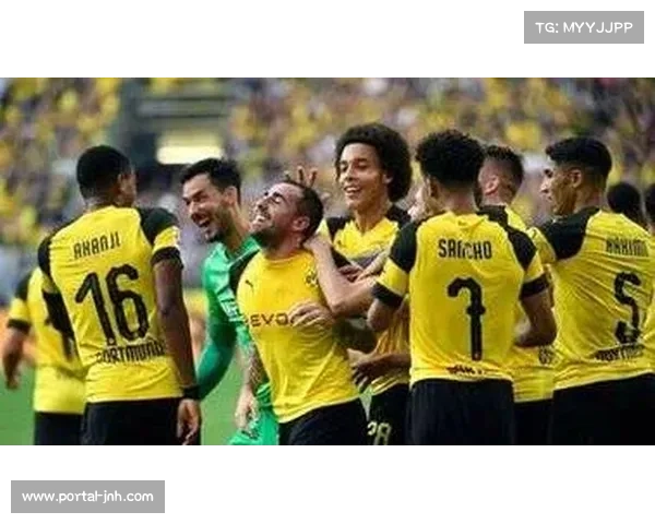 多特蒙德2-1亚特兰大:下半场开局闪电战,德甲球队主场领先